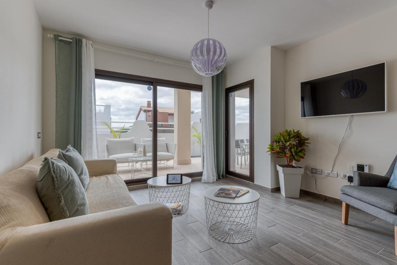 Homeforguest Flat With Large Terrace In Modern Residential Complex With Swimming Pool Caleta de Fuste Exterior foto